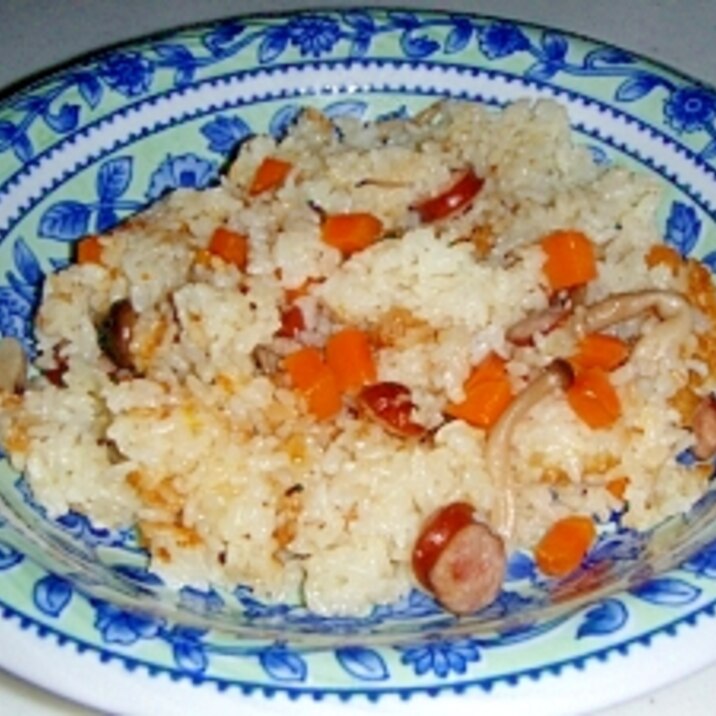 炊飯器で!塩鶏がら風味のピラフ